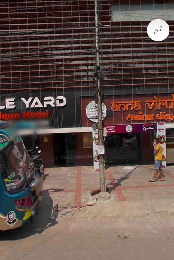 Ample Yard Hotel Chennai Exterior photo